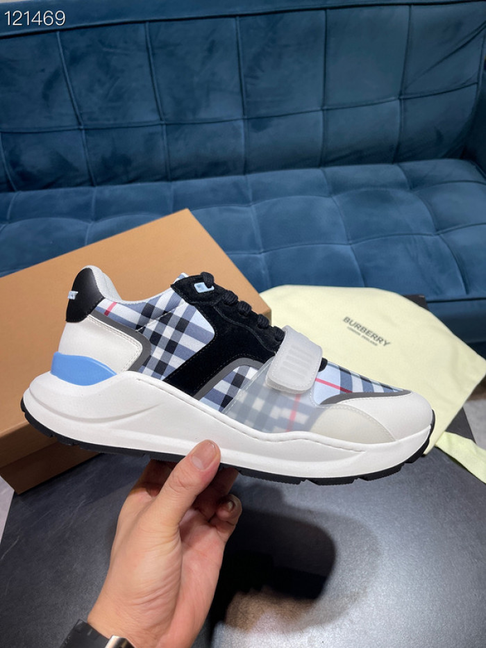 bur*berry sneakers